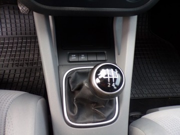 Volkswagen Golf V Kombi 1.9 TDI 105KM 2008 VOLKSWAGEN GOLF V KOMBI 1.0 TDI Z NIEMIEC ZAMIANA, zdjęcie 16