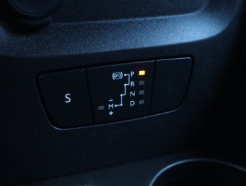 Citroen C3 III Hatchback Facelifting 1.2 PureTech 110KM 2023 Citroen C3 1.2 PureTech, Salon Polska, Serwis ASO, zdjęcie 15