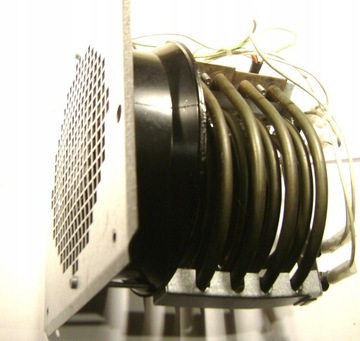 NAGRZEWNICA z wiatrakiem W 230V AC z WOJSKA