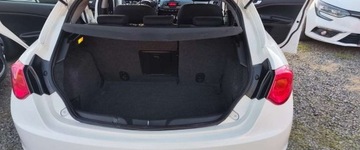 Alfa Romeo Giulietta Nuova II Hatchback 5d 1.4 TB 16v 120KM 2013 Alfa Romeo Giulietta Alfa Romeo Giulietta ver-1-4-tb 1.4 Benzyna 120KM, zdjęcie 19