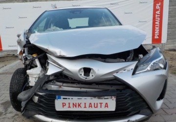 Toyota Yaris III Hatchback 5d Facelifting 2017 1.0 VVT-i 72KM 2019 Toyota Yaris Okazja Benzyna 72KM, zdjęcie 3