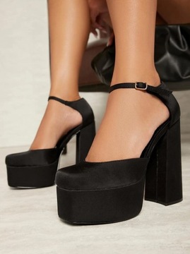 SHEIN CZARNE MASYWNE BUTY (39,5)