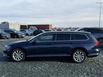 Volkswagen Passat B8 Variant 2.0 TDI BlueMotion SCR 190KM 2016 Volkswagen Passat Variant 2.0 TDI 190KM 2016 DSG7, zdjęcie 5