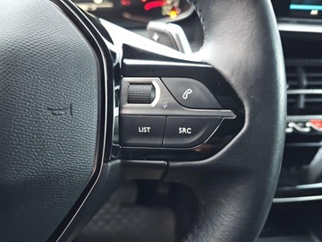 Peugeot 2008 2021 Peugeot 2008 1.2 PureTech Allure S&amp;S EAT8, zdjęcie 16