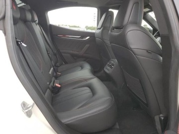 Maserati Ghibli III 2024 Maserati Ghibli 2024r., 4x4, 3.0L 3.0 Benzyna 424KM, zdjęcie 8