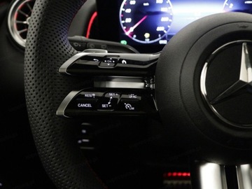 Mercedes GLB SUV 2.0 200d 150KM 2025 MERCEDES-BENZ GLB 200 d AMG Line Suv 2.0 (150KM) 2025, zdjęcie 5