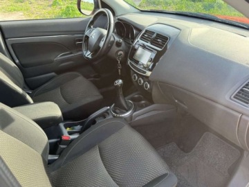 Mitsubishi ASX I SUV Facelifting 2015 1.6 117KM 2016 Mitsubishi ASX Sliczny ASX 1.6 benzyna 116KM Kamera Grzane Fotele Ksenon P, zdjęcie 24