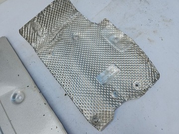 ТЕПЛОВОЙ ЭКРАН ВЫХЛОПА ДЛЯ AUDI V8 D11 КРЫШКИ КУЗОВА