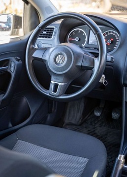 Volkswagen Polo V Hatchback 5d 1.2 TDI-CR DPF 75KM 2013 Volkswagen Polo Volkswagen Polo V 1.2 TDI BLUEMOTION 75KM 1.2 Diesel 75KM, zdjęcie 16