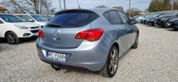 Opel Astra J Hatchback 5d 1.7 CDTI ECOTEC 110KM 2010 Opel Astra Jeden Właściciel Zarejestrowany 1.7, zdjęcie 10
