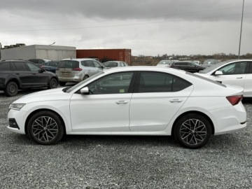 Skoda Octavia IV Liftback 2.0 TDI 115KM 2021 Škoda Octavia Skoda Octavia 2.0TDi 150KM 2021, zdjęcie 5