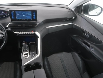 Peugeot 3008 II Crossover Facelifting  1.2 PureTech 130KM 2021 Peugeot 3008 1.2 PureTech, Salon Polska, zdjęcie 7