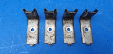 КРЕПЛЕНИЕ кронштейна лапы комплекта выхлопной резины Chevrolet Corvette C6