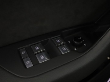 Audi A6 C8 2020 Audi A6 Limousine PHEV 4x4 S-Tronic S-Line matrix, zdjęcie 37