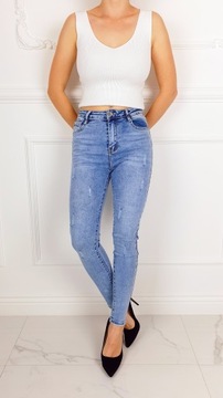 # KLASYCZNE DAMSKIE SPODNIE JEANSOWE RURKI BLUE #