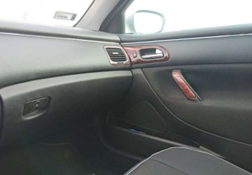 Peugeot 607 2.0 HDI 109KM 2005 Peugeot 607 Peugeot 607 2.0 Diesel 110KM, zdjęcie 9