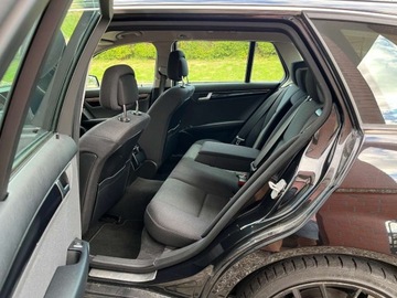 Mercedes Klasa C W204 Kombi T204 1.6 180 K BlueEFFICIENCY 156KM 2012 Mercedes-Benz Klasa C 1.6 benzyna 156 KM 6 biegow zarej w PL zadbany mo, zdjęcie 20