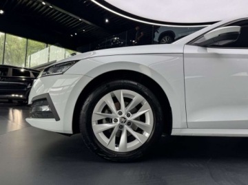 Skoda Octavia IV Kombi 2.0 TDI 150KM 2023 Skoda Octavia Ambition CarPlay Android Auto Kamera cofania Podgrzew. f, zdjęcie 18