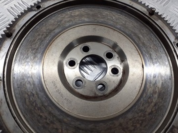 KOLO DVOUHMOTNÉ DVOUHMOTA OCTAVIA I 1.9 TDI 032105273C