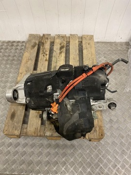SILNIK ELEKTRYCZNY PRZEDNI PRZÓD TESLA X S 1035000-00-J 1035000-00-E