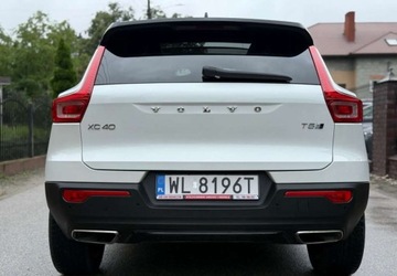 Volvo XC40 Crossover 2.0 T5 247KM 2018 Volvo XC 40 Salon PL FV23 RDesign Panorama Martwe Pole CarPlay AndroidAuto, zdjęcie 4