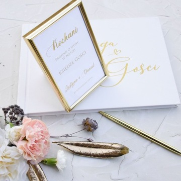 Гостевая книга БЕЛЫЕ страницы, золотая надпись + наклейки