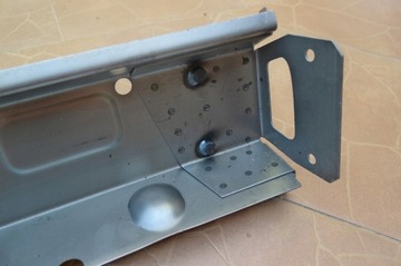 ПОПЕРЕЧНАЯ РЕССОРНАЯ БАЛКА С ПОЛОСАМИ FIAT 126P