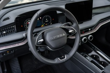 Skoda Superb IV Liftback 2.0 TDI 193KM 2025 Škoda Superb Skoda Superb L&amp;K 2.0 TDI 193 KM, zdjęcie 22