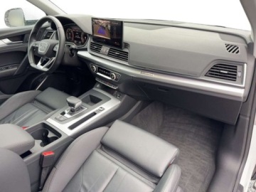 Audi Q5 II SUV Facelifting 2.0 40 TDI 204KM 2022 Audi Q5 S tronic Virtual Cockpit Navi LED Kamera Skora AC-trzystrefowa 2.0, zdjęcie 14