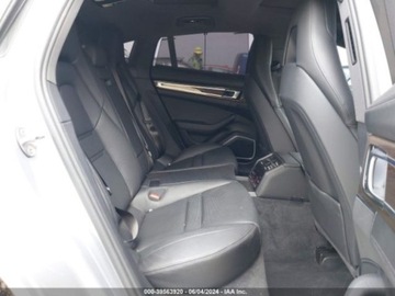 Porsche Panamera II 2023 Porsche Panamera 2023 4x4 Platinium edition 2.9 Benzyna 325KM, zdjęcie 12