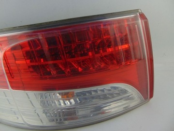 SVĚTLO LEVÝ ZADNÍ LED TOYOTA AVENSIS T27 SEDAN (09-11)