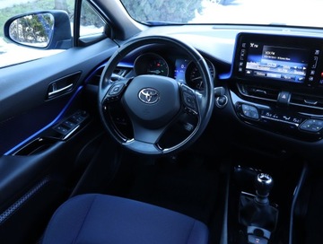 Toyota C-HR I Crossover 1.2L Turbo 116KM 2017 Toyota C-HR 1.2 Turbo, Salon Polska, Serwis ASO, zdjęcie 6