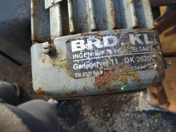 ВАЛЬЦОВАЯ ШЛИФНИРОВОЧНАЯ МАШИНА KOBENHAVNS V10