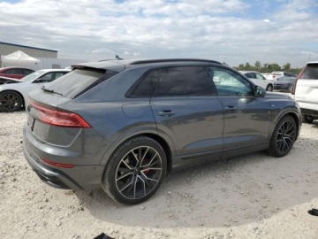 Audi Q8 2022 Audi Q8 Prestige S-Line 2022 3.0l 3.0 Benzyna 335KM, zdjęcie 3