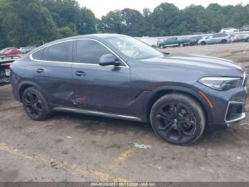 BMW X6 G06 2021 BMW X6 sdriver40i, 2021r., 3.0L 3.0 Benzyna 335KM, zdjęcie 4