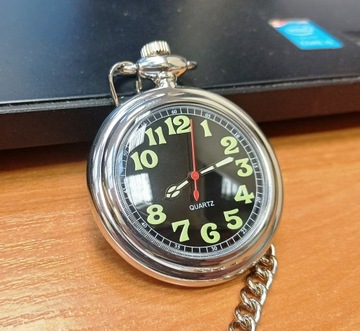 Nowy zegarek kieszonkowy - busola, sikor na łańcuszku - luminous, srebrny