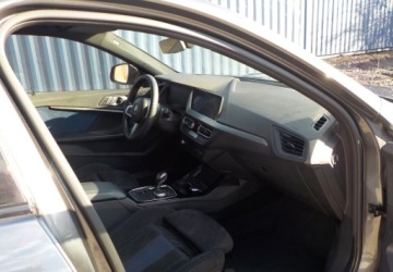 BMW Seria 1 F40 2019 BMW Seria 1 M-Sport Okazja 1.5 Benzyna 140KM, zdjęcie 14