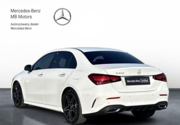 Mercedes Klasa A W177/V177 Sedan Facelifting 1.3 200 163KM 2023 Mercedes-Benz Klasa A Salon PL AMG Line Kamera Czujniki MBUX Carplay Andro, zdjęcie 2
