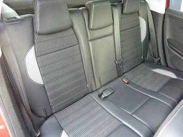 Peugeot 2008 I SUV Facelifting 1.2 PureTech 110KM 2016 Peugeot 2008 POLSKI, zdjęcie 14