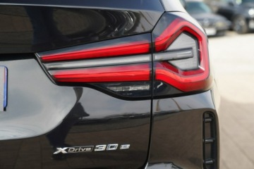 BMW X3 G01 SUV Plug-in Facelifting 2.0 30e 292KM 2024 BMW X3 FUL LED head UP nawi EL.KLAPA grzane fotel, zdjęcie 11