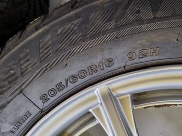 KOLA K5727 MERCEDES 5X112 205/60R16 ET38 6.5JX16 ZIMNÍ HLINÍK