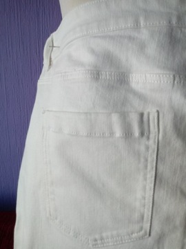 Spodnie NEXT Jeans białe bawełna stretch roz.16/44