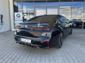 BMW Seria 7 G70 Sedan 3.0 40d 299KM 2024 740d xDrive Limousine, zdjęcie 6