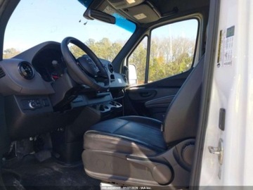 Mercedes Sprinter IV (W907/W910) 2025 Mercedes-Benz Sprinter 2500 Standard Roof 4-Cyl Diesel 2025 2.0 Diesel, zdjęcie 9