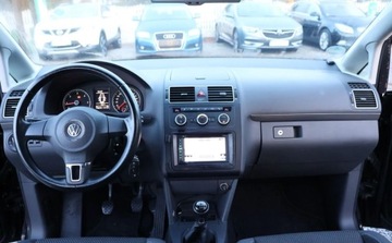Volkswagen Touran II 2.0 TDI 140KM 2014 Volkswagen Touran Dotykowe Radio PIONEER, Grzane Fotele, Tempomat, Czujnik, zdjęcie 4