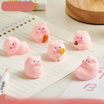 OZDOBY SAMOCHODOWE ŚWINKI DEKORACJA NA BIURKO 6 SZT