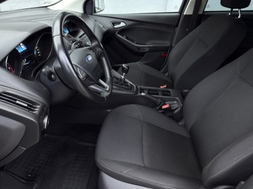 Ford Focus III Sedan Facelifting 1.0 EcoBoost 125KM 2016 Ford Focus 1.0 B 125 KM Salon PL Alu PDC Climatronic Gwarancja SSU, zdjęcie 15