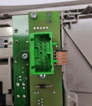 LAMPA OSVĚTLENÍ KABINY VOLVO V50 30639760