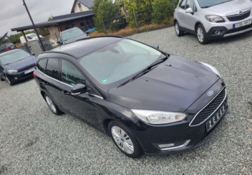 Ford Focus III Kombi Facelifting 1.5 TDCi 120KM 2016 Ford Focus 1,5 120 KM Zarejestrowany PL Nowy Rozrzad 1.5 Diesel, zdjęcie 19