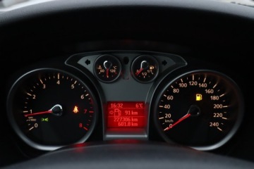 Ford Focus II Hatchback 5d 1.6 Duratec 100KM 2011 Ford Focus 1.6 16V, Salon Polska, Klima, zdjęcie 10